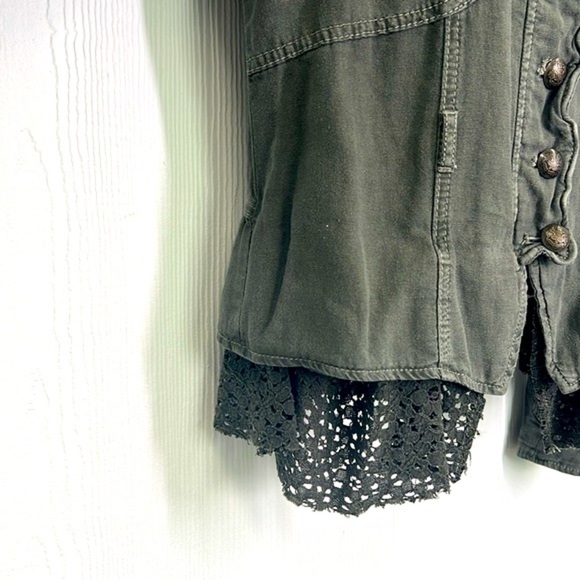 Free People - Emilia Linen Blend Military Olive Color Lace Trim Army Jacket XS - Picture 6 of 14